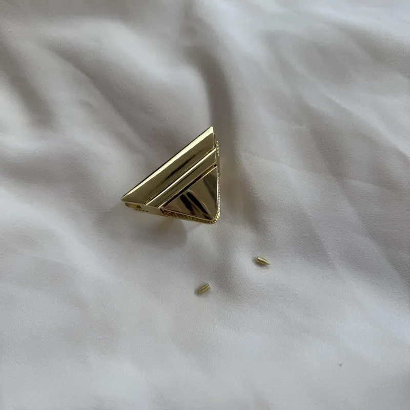 Chiusura Triangolo