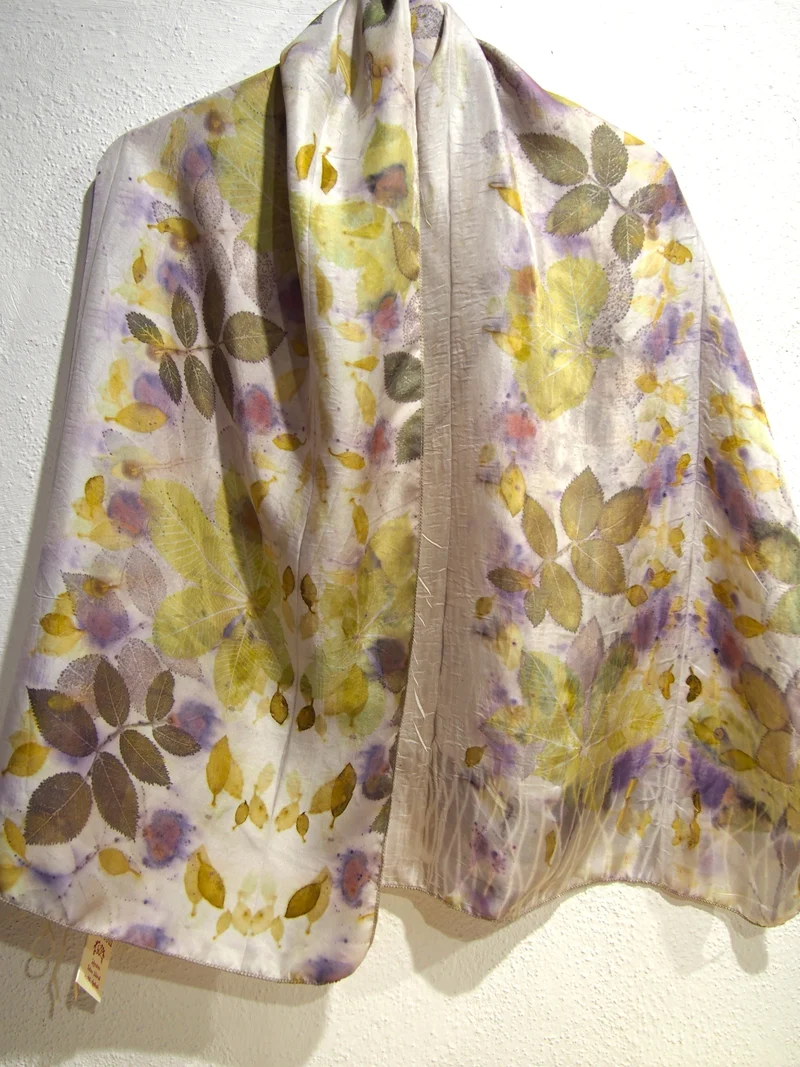 Sciarpa Ecoprint 100% Seta, n°2 varianti, Tintura Naturale