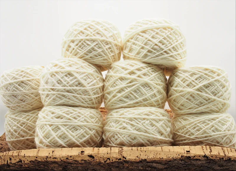 1kg di Lana Merinos 100%, Bianco Naturale