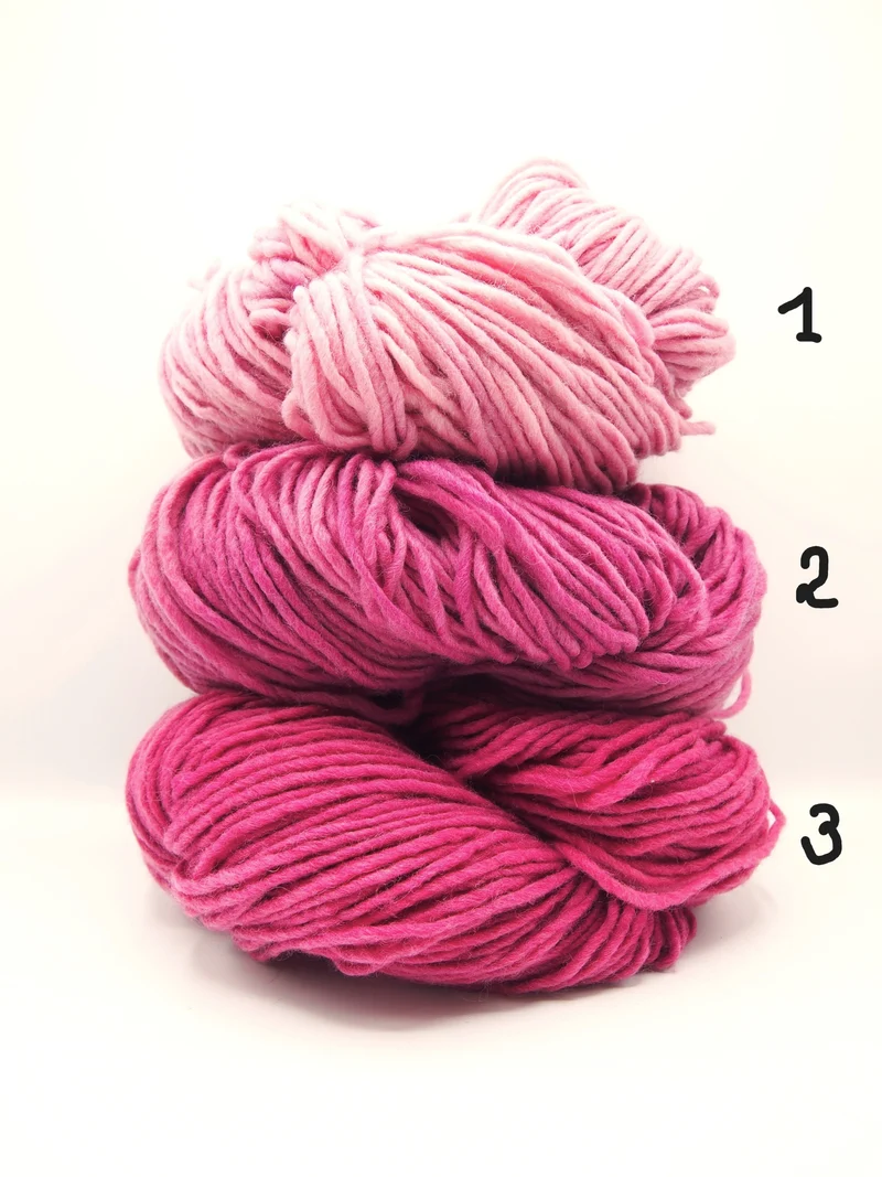 Matassa 100% Lana Merinos "Nuvola" (250 gr.), 21 colori, Tintura Naturale