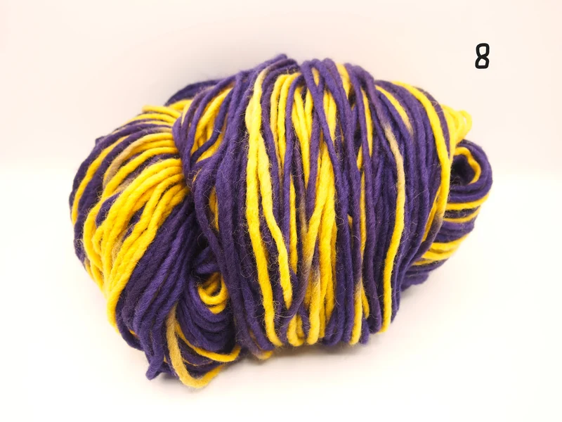 Matassa 100% Lana Merinos "Nuvola" (250 gr.), 21 colori, Tintura Naturale