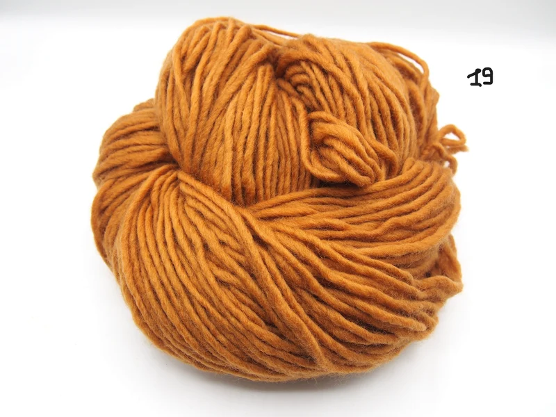 Matassa 100% Lana Merinos "Nuvola" (250 gr.), 21 colori, Tintura Naturale