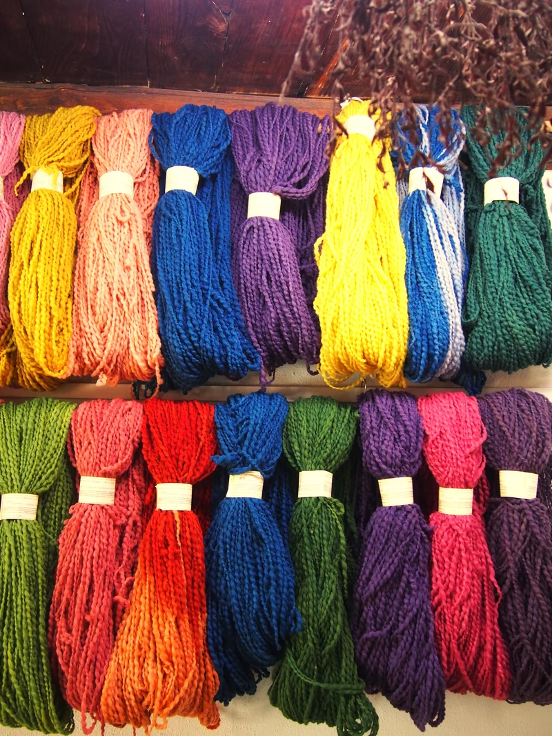 Matassa (250 gr.) Lana 100%, 5 colori, FINE SERIE, Tintura Naturale