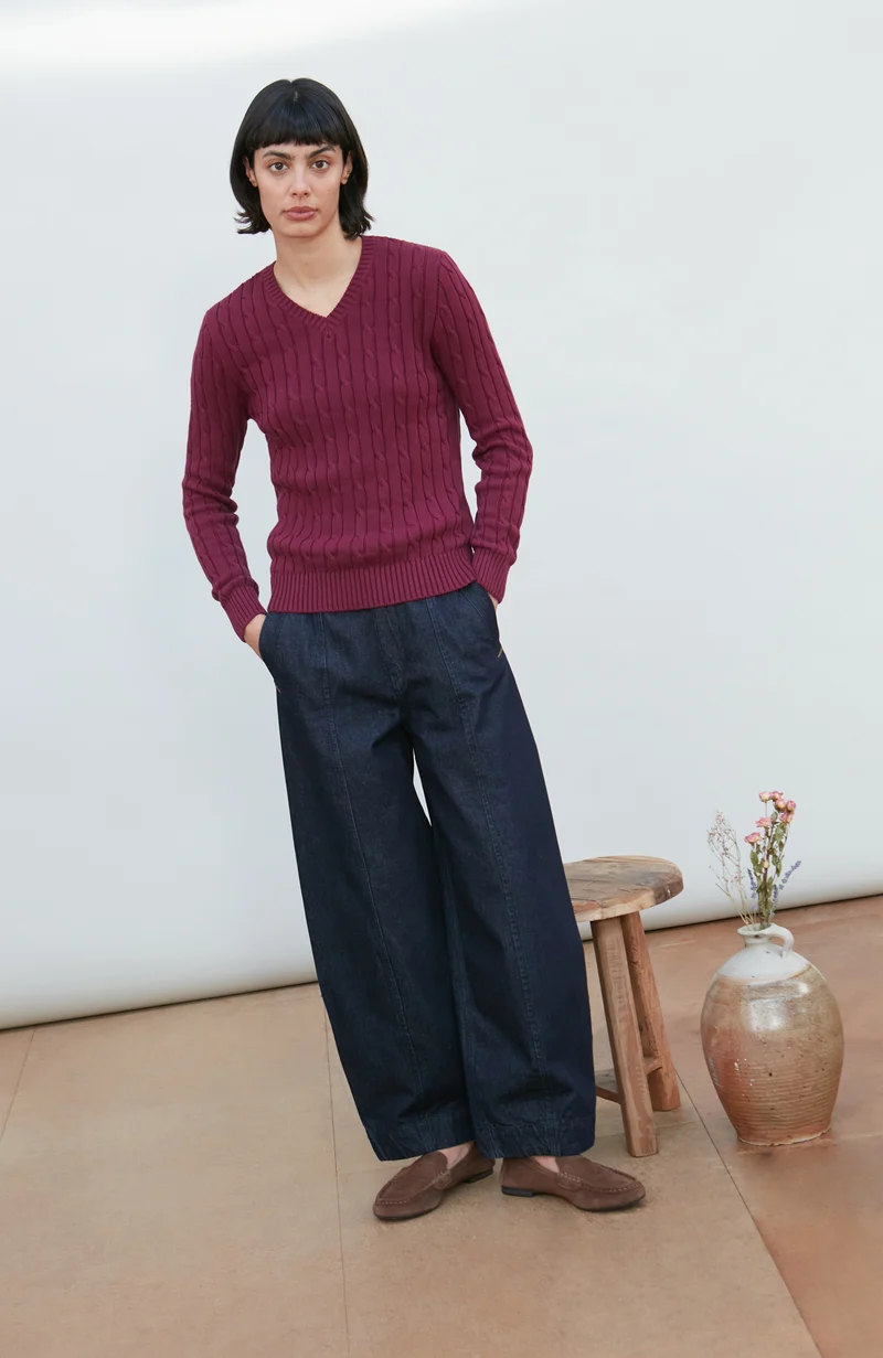 Womens Cotton Cable V Neck Jumper