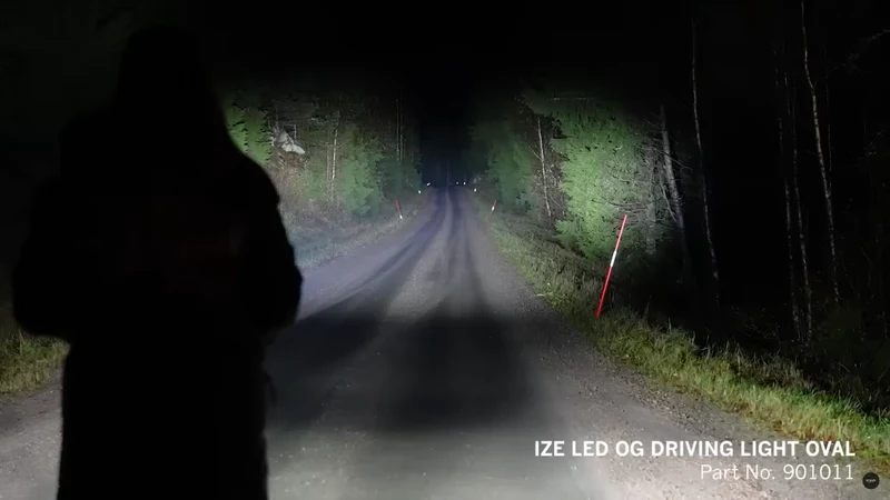 Strands IZE LED OG Luce di guida ovale / 9"