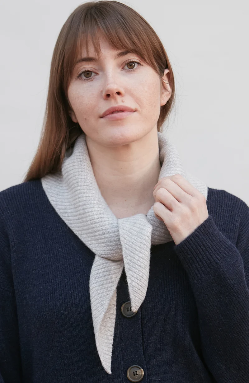 Lambswool Ribbed Triangle Scarf