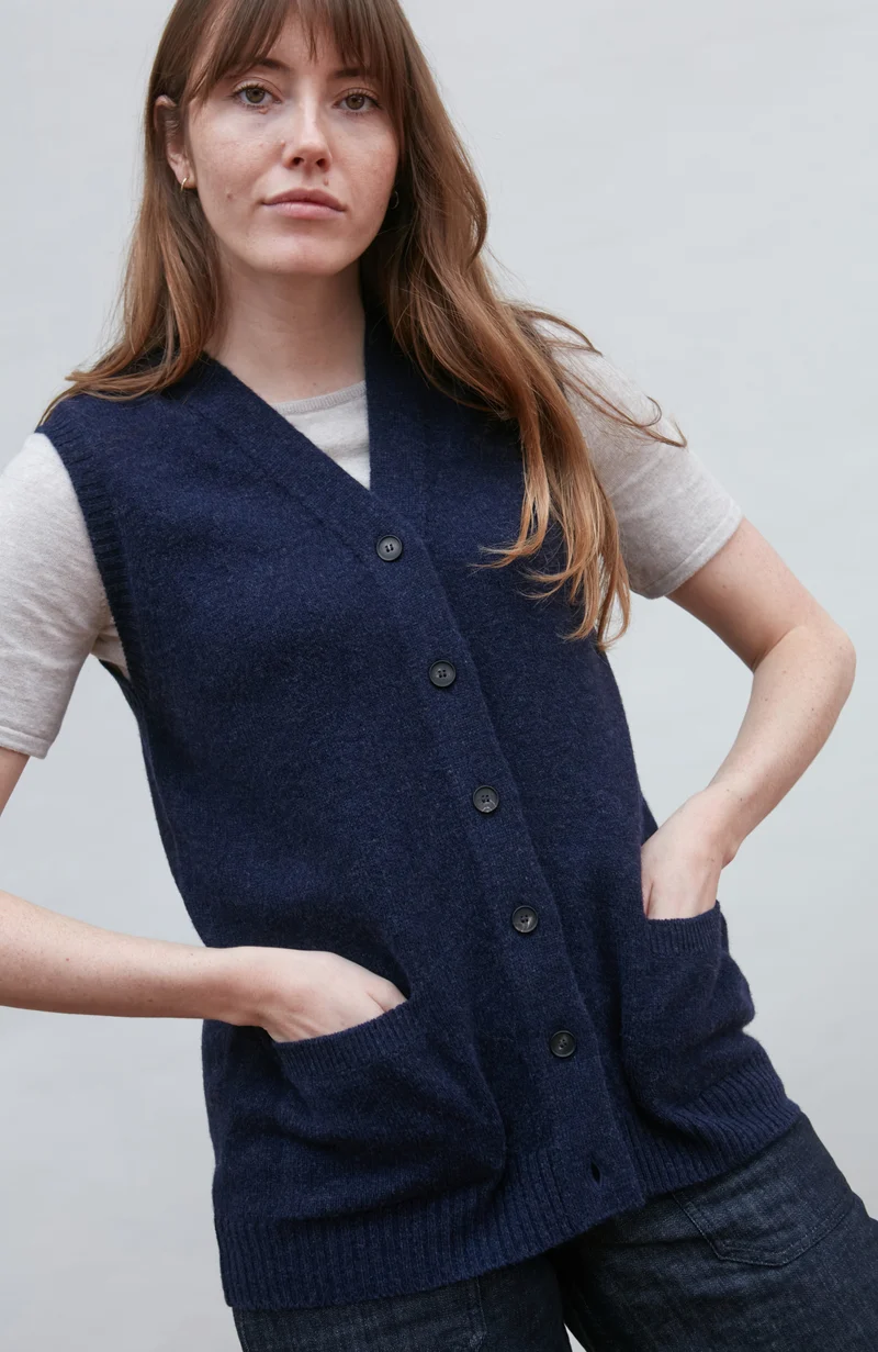 Womens Lambswool V Neck Waistcoat with Pockets