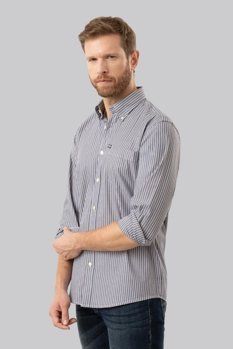Camicia button down con taschino in popeline fantasia righe