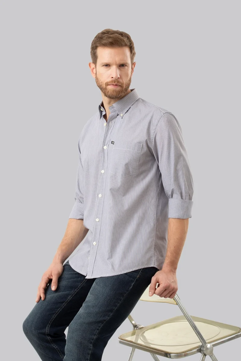Camicia button down con taschino in popeline fantasia micro riga