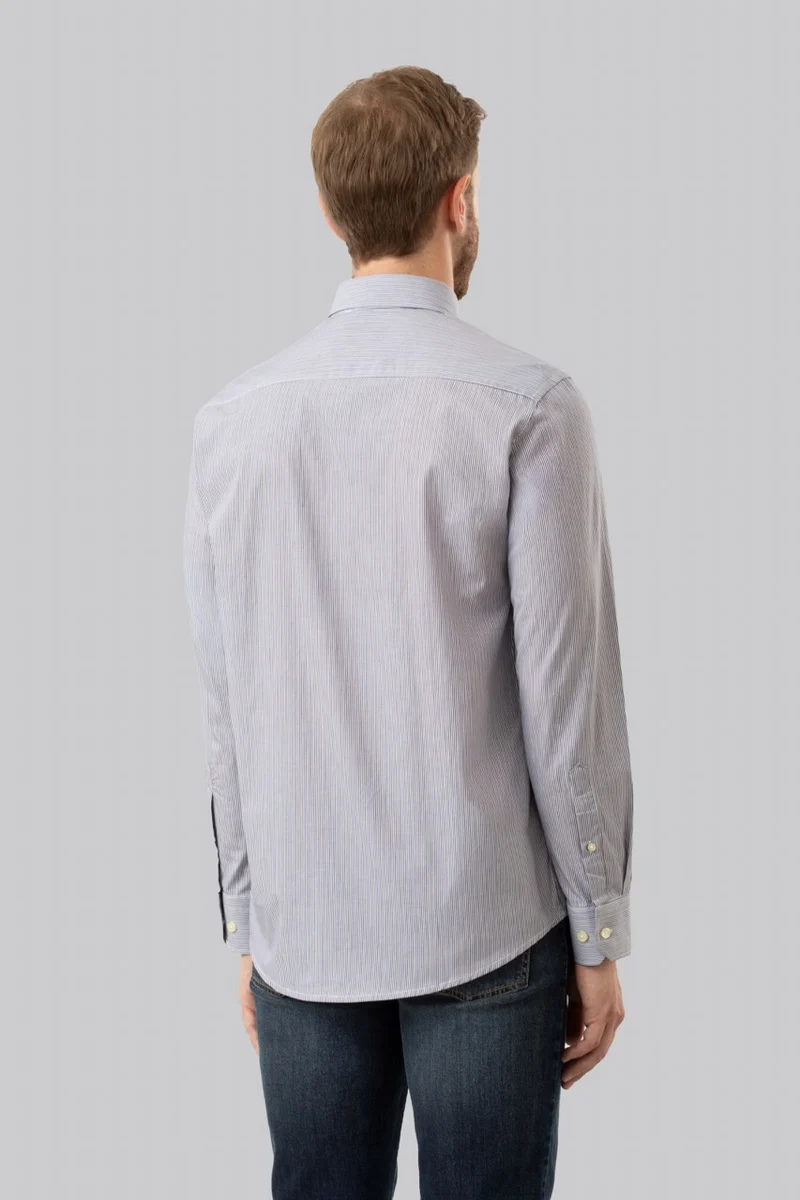 Camicia button down con taschino in popeline fantasia micro riga