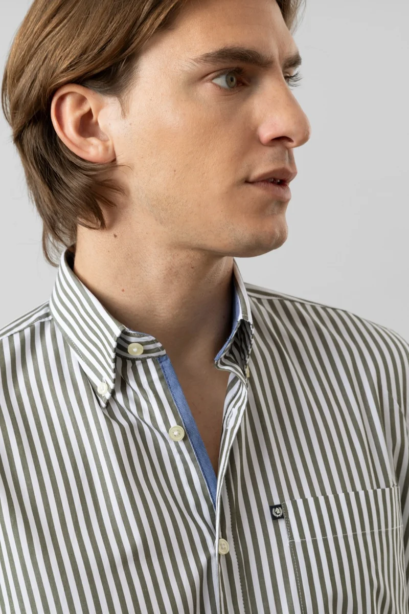Camicia button down rigata in 100% popeline di cotone
