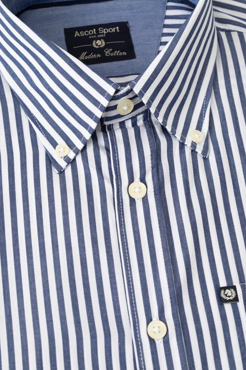 Camicia button down rigata in 100% popeline di cotone