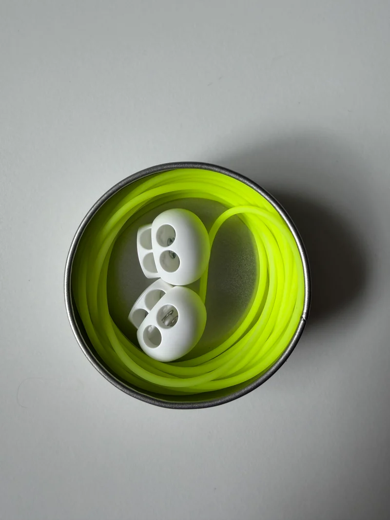 cordino in silicone per tenere fermo il punto