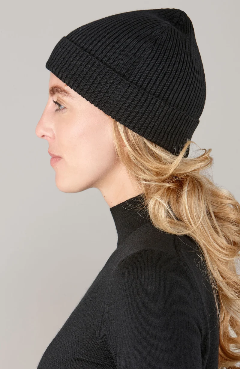 Womens Ribbed Extra Fine Merino Wool Beanie