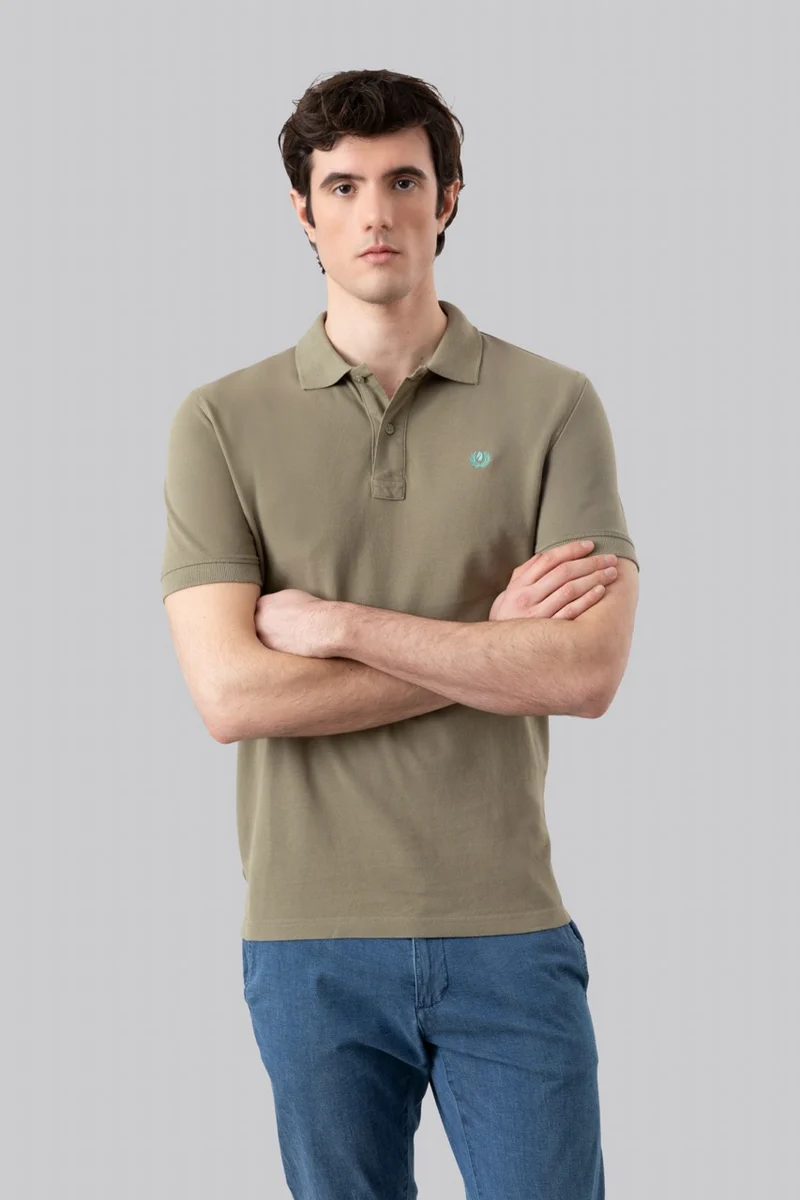 Polo in piquet di cotone con logo ricamato a contrasto