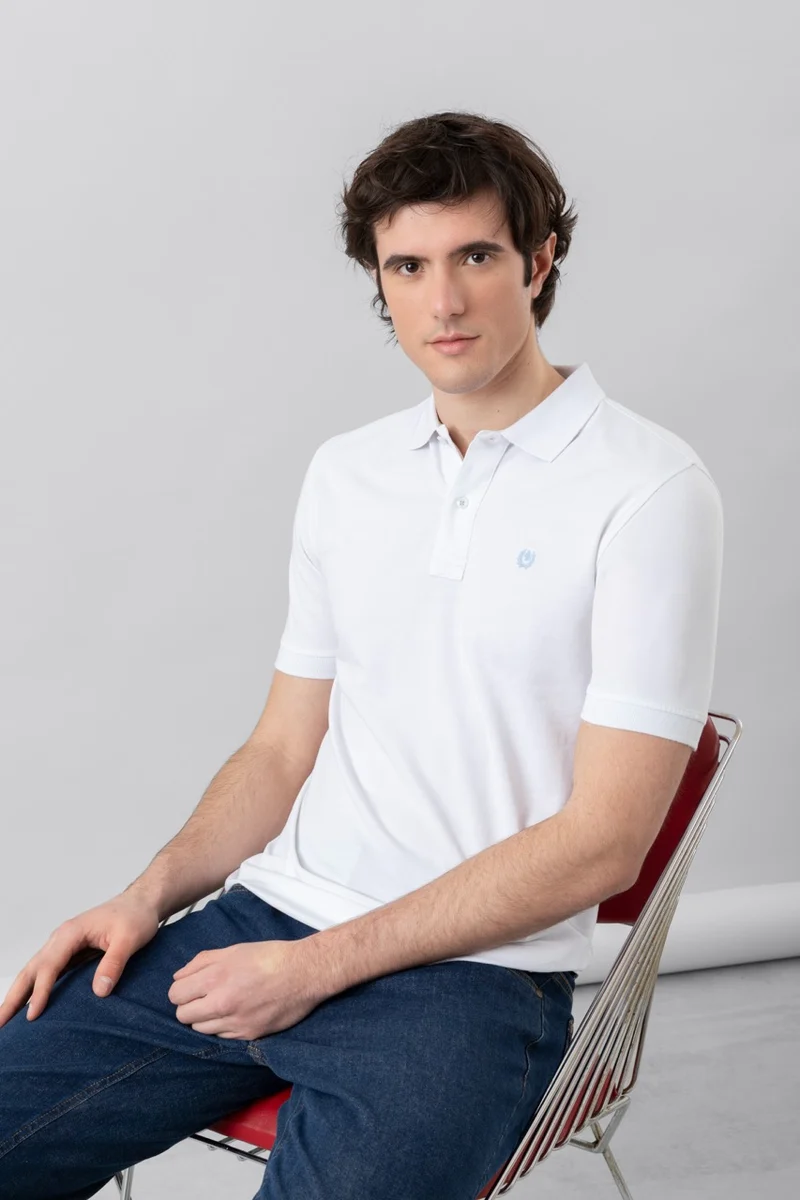 Polo in piquet di cotone con logo ricamato a contrasto