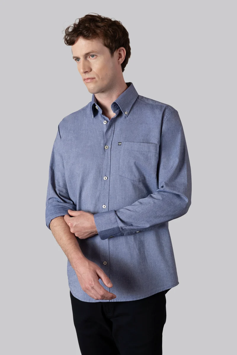 Camicia in Oxford di cotone con taschino e collo button down