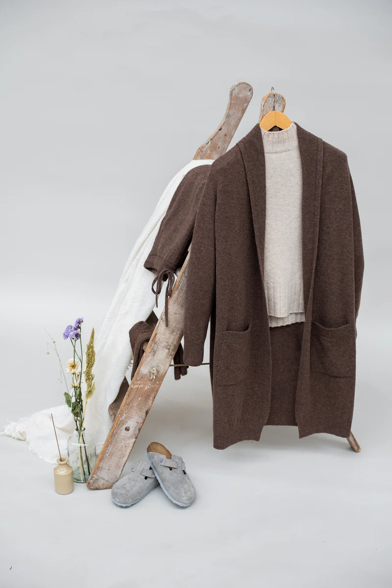 Womens Pure Lambswool Long Line Cardigan with Pockets
