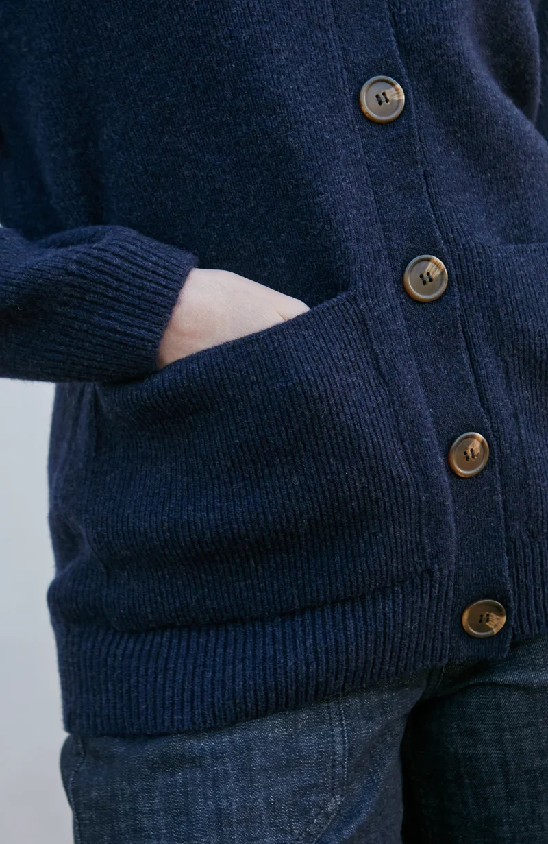 Womens Lambswool V Neck Ribbed Cardigan with Pockets