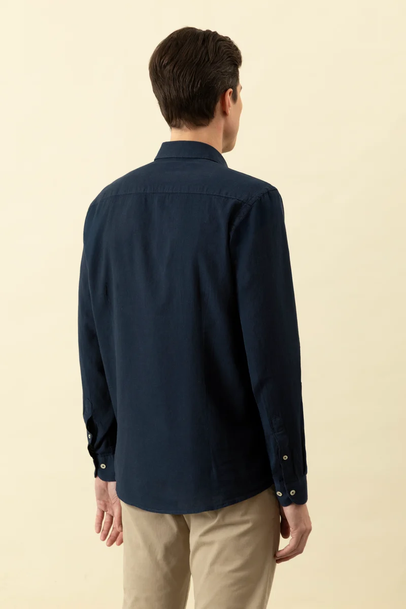 Camicia collo classico in misto lino cotone
