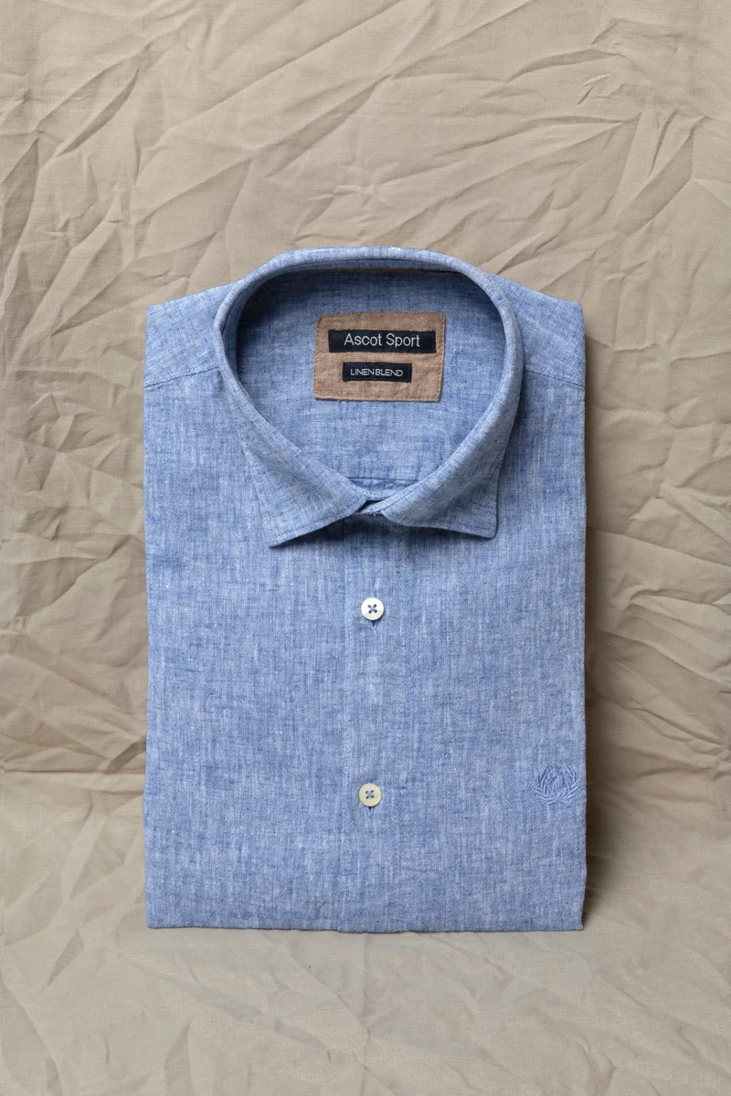 Camicia collo classico in tinto filo misto lino cotone
