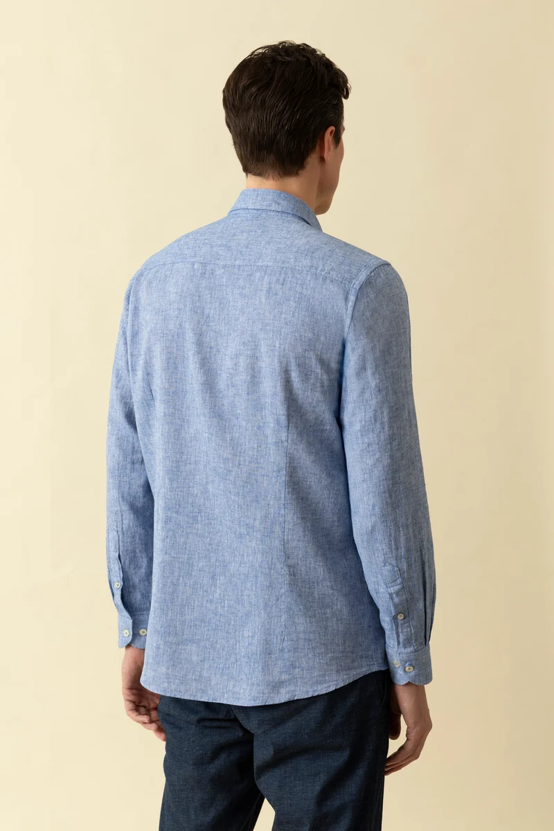 Camicia collo classico in tinto filo misto lino cotone