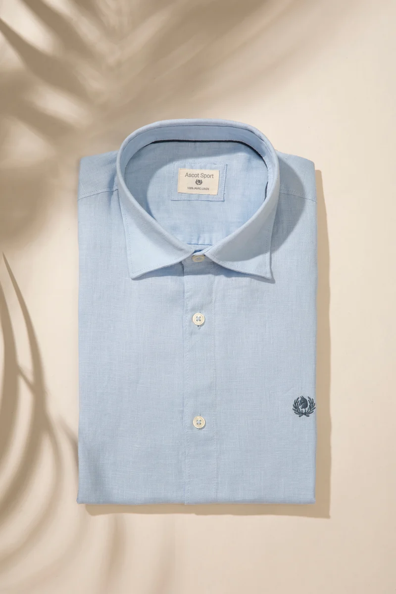Camicia in 100% puro lino con collo classico