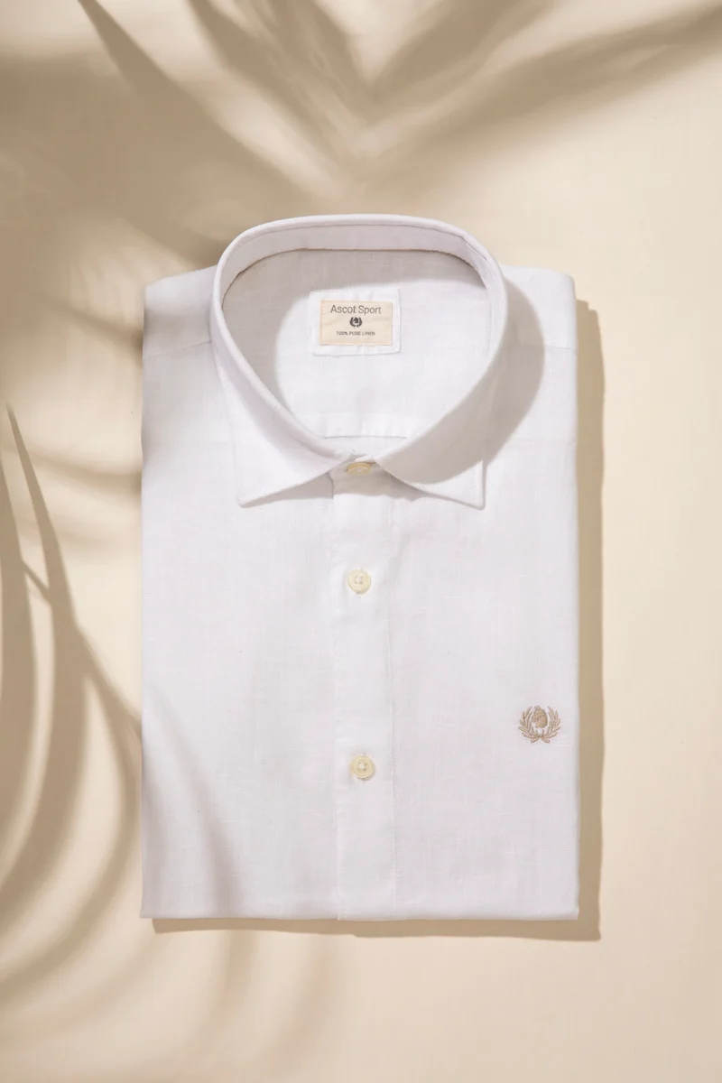Camicia in 100% puro lino con collo classico
