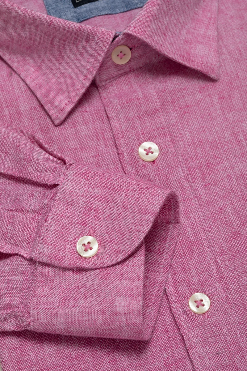 Camicia collo classico in tinto filo misto lino cotone