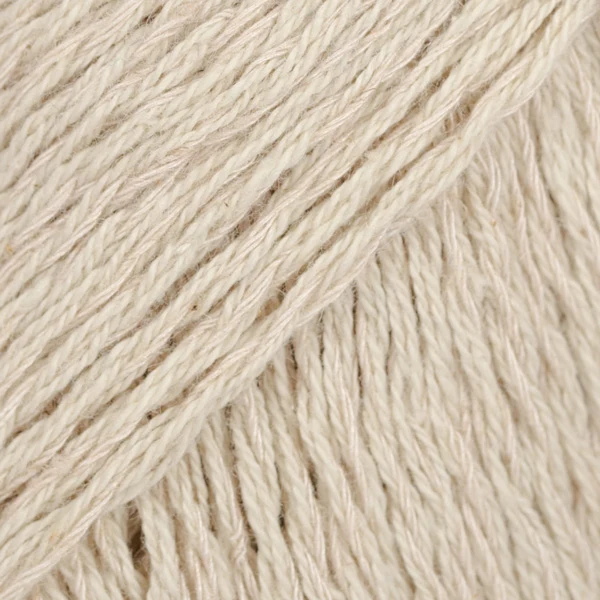 DROPS Belle Uni Colour 23 crema menta