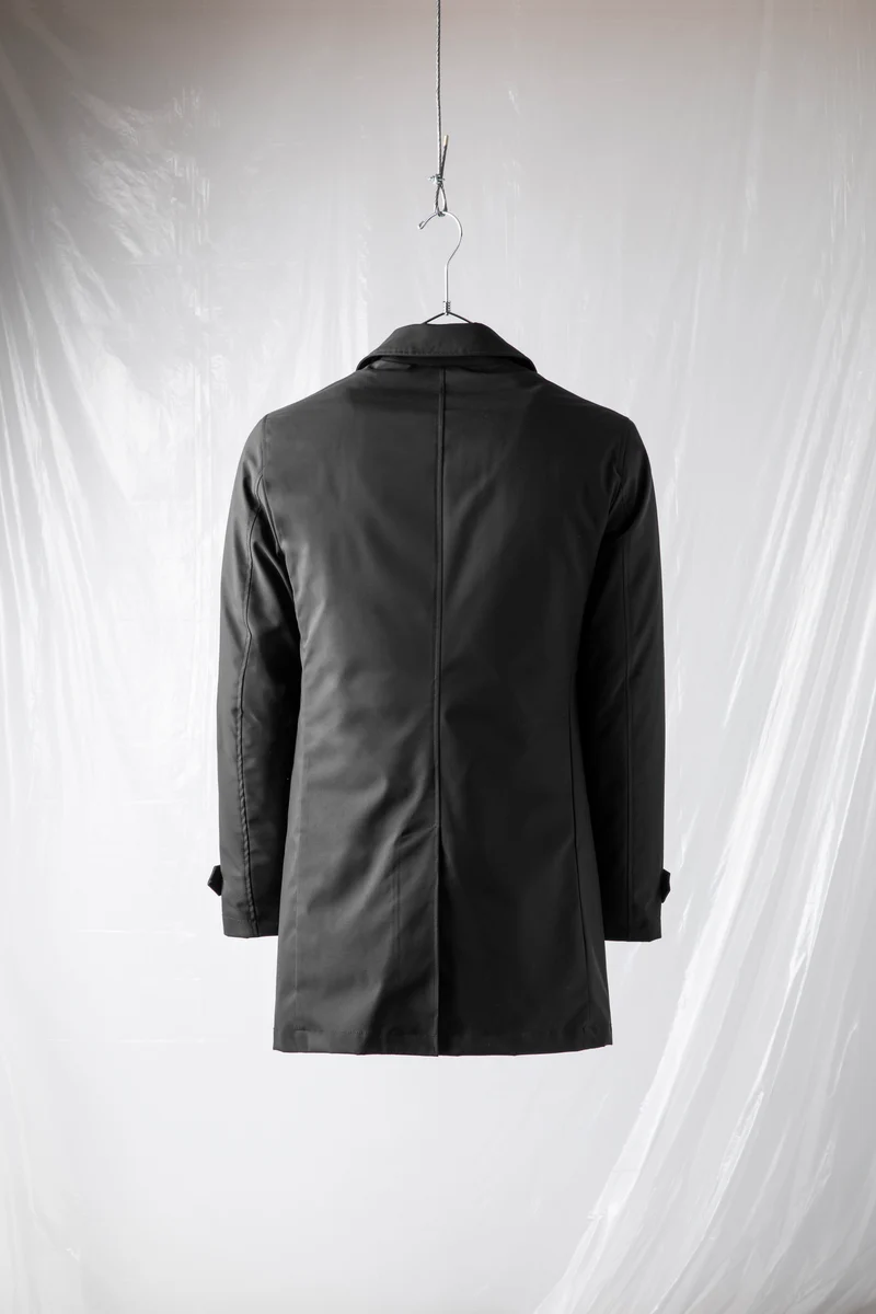 Cappotto tecnico con imbottitura thermosaldata