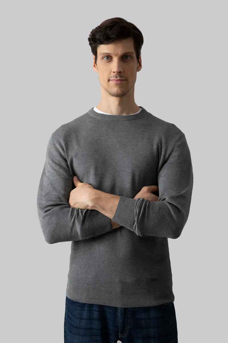 Maglia girocollo con punto jacquard