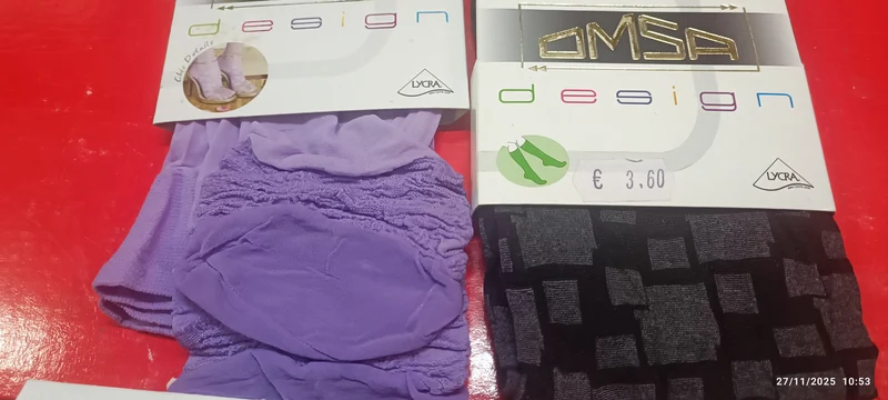 Cinque paia di gambaletti moda OMSA design, taglia unica, fantasie in foto. 150g.