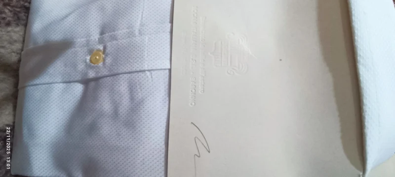 Camicia vintage Incotex, bianca, taglia 44(7,5) e 48(8,5). Elegante e raffinata in cotone pettinato. 400 g.
