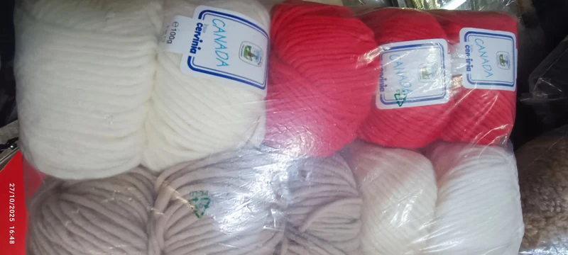 Canada Cervinia favoloso filato italiano misto lanain mix di colori in foto per realizzare cappelli, sciarpe e tanto altro, facile da lavorare non ferri 8. . 1kg