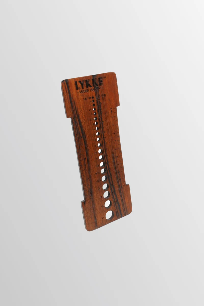 lykke misuratore e calibro per aghi in legno