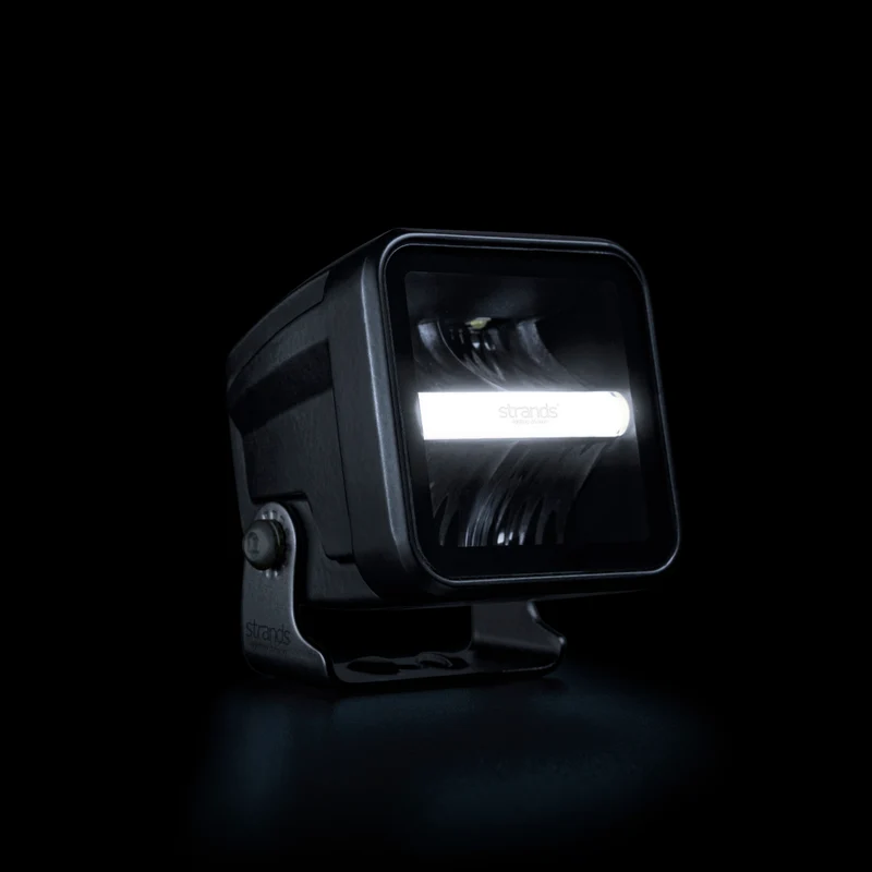 Strands Siberia XP Qube Luce