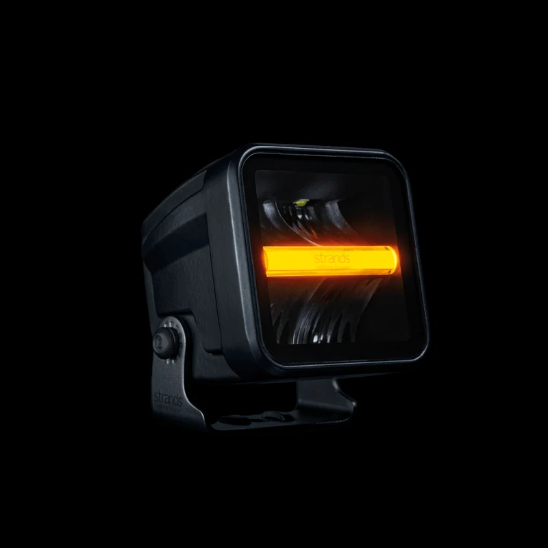 Strands Siberia XP Qube Luce