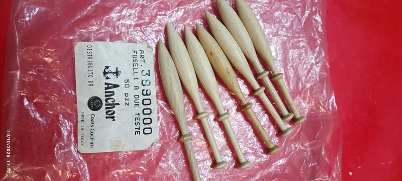 Sette fuselli Anchor a due teste per tombolo. 200 g.