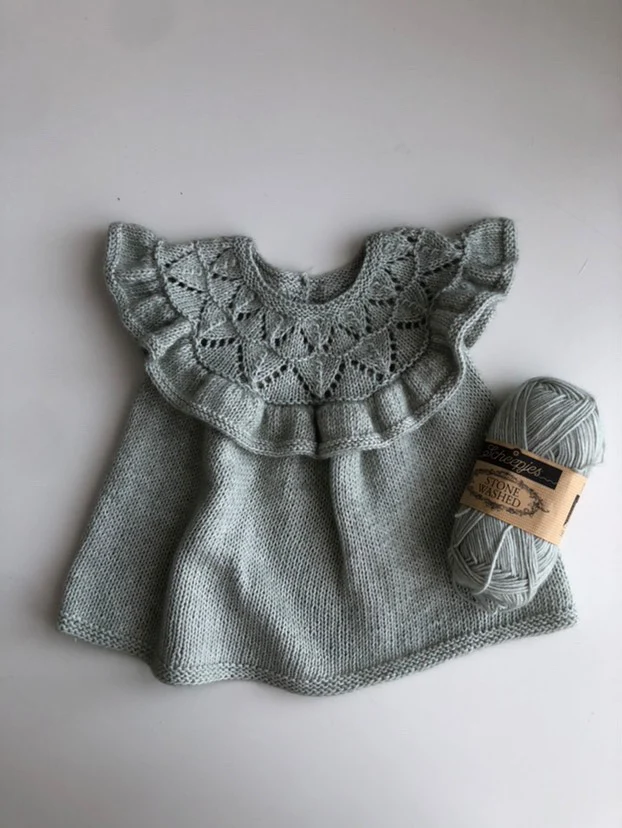 KIT per maglia (FILATO + PDF) "Abito Amaryllis"