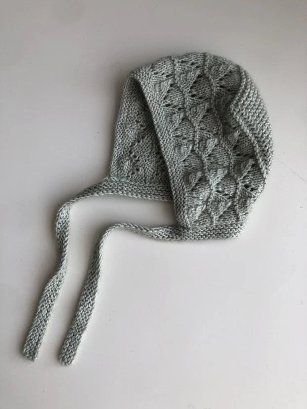 KIT per maglia (FILATO + PDF) "Cuffia Amaryllis"