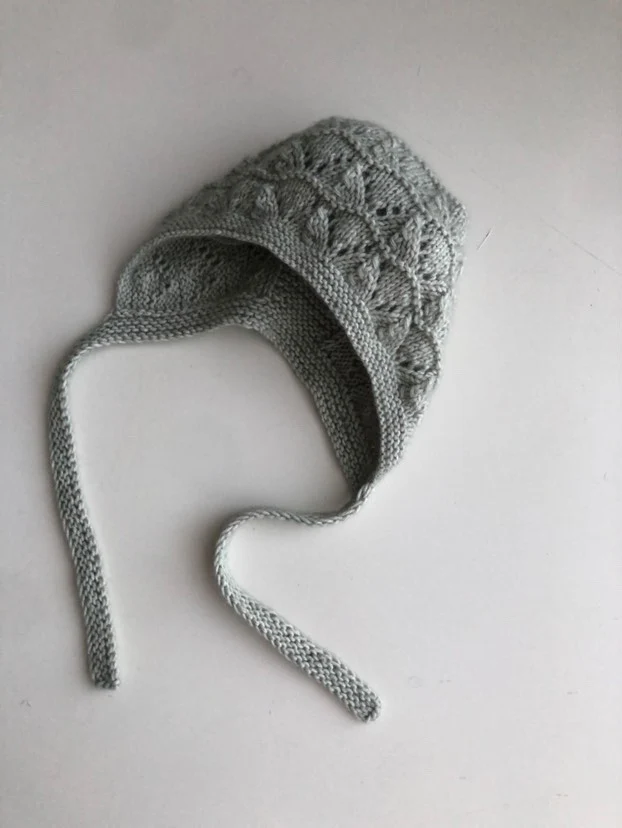 KIT per maglia (FILATO + PDF) "Cuffia Amaryllis"