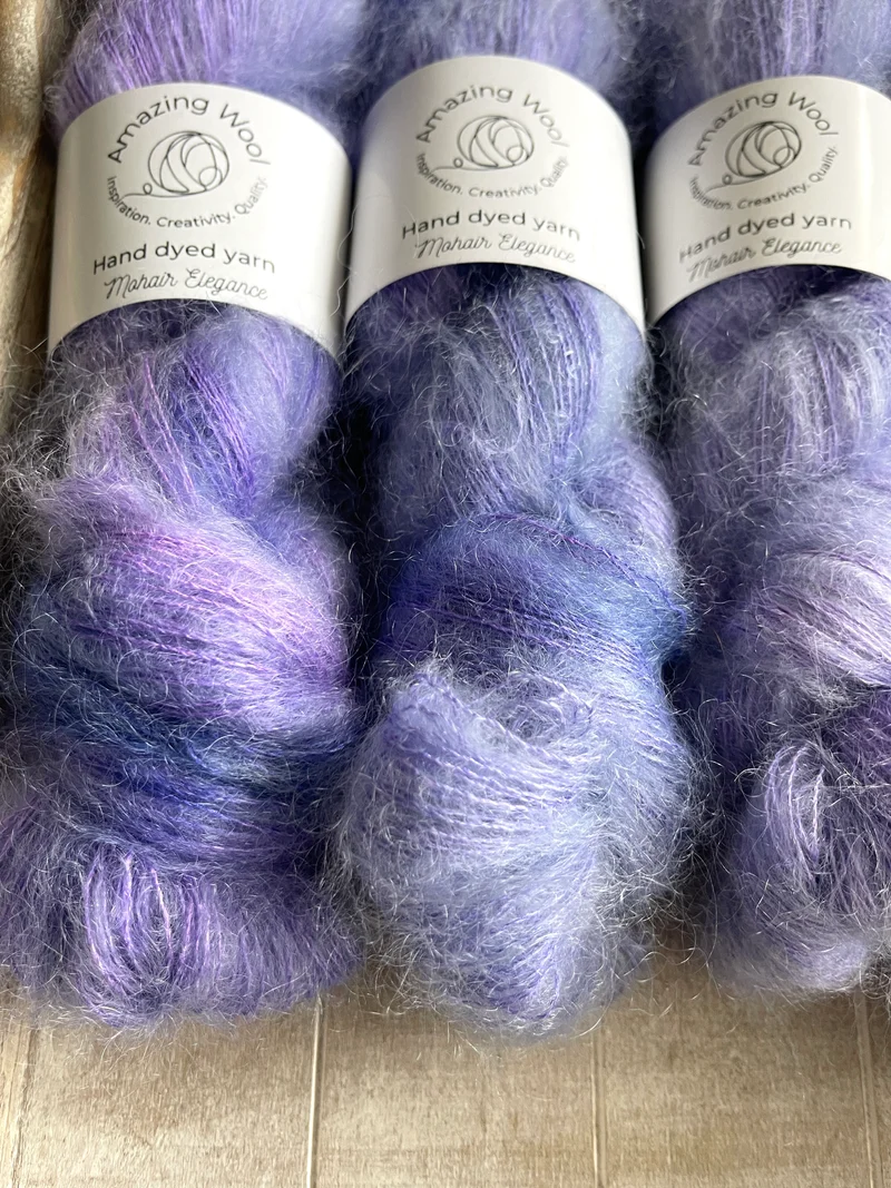 Mohair Elegance: Glicine