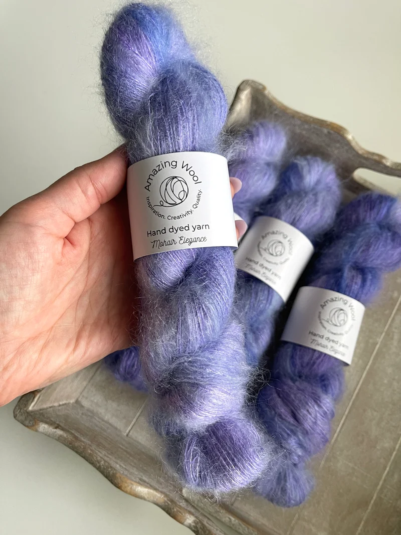 Mohair Elegance: Glicine