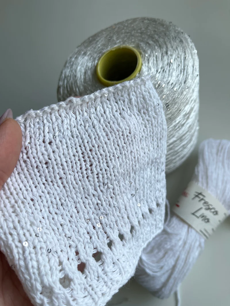 Paillettes Cofil su cono (argento su bianco)