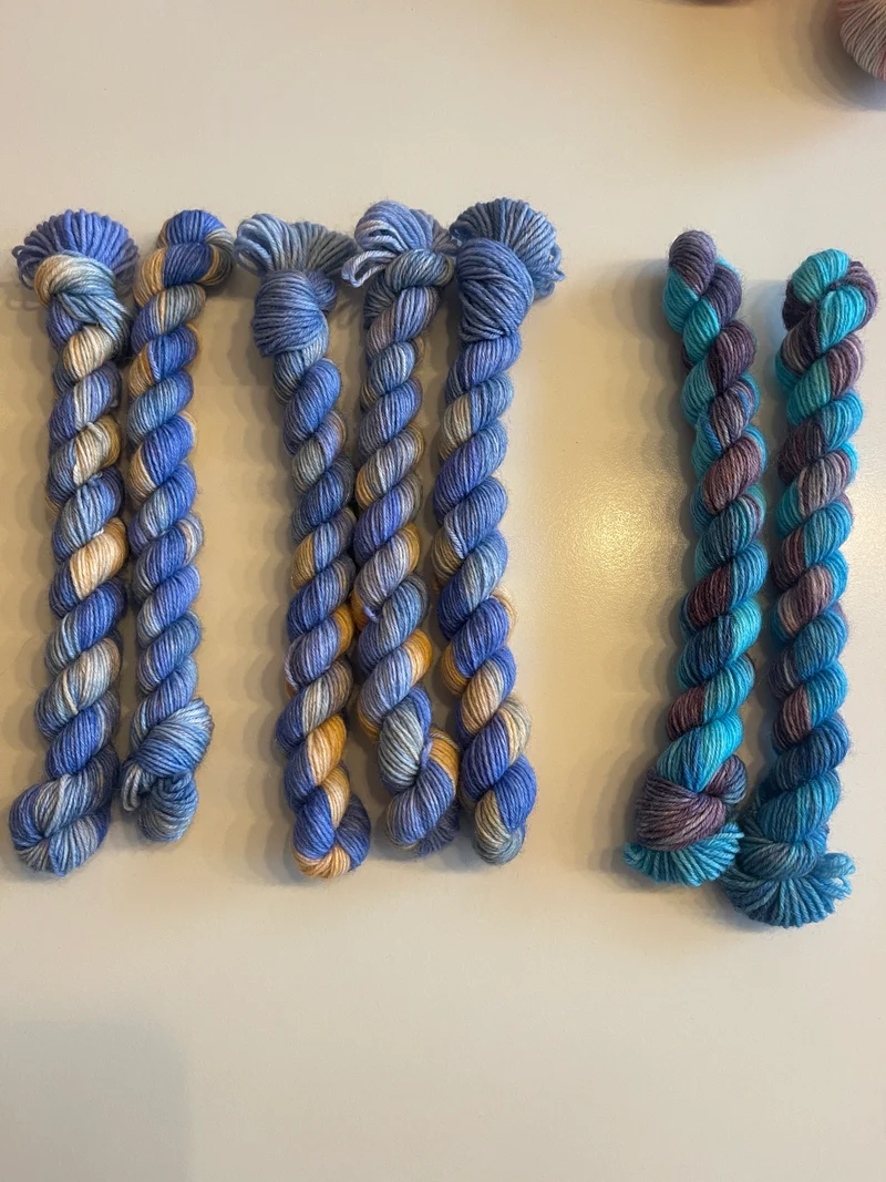 Campi di tulipani: blu beige