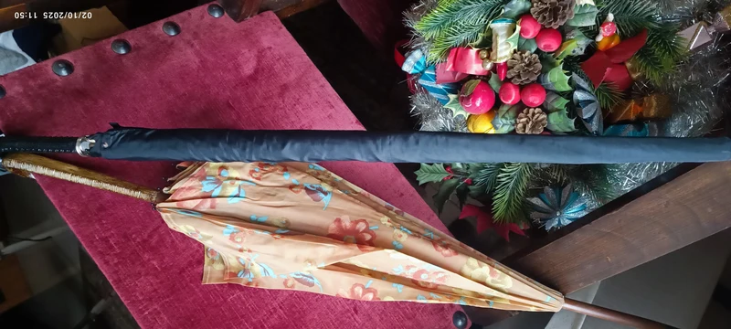 Due ombrelli vintage fantasia floreale, uomo donna, per un regalo di coppia! 700g..