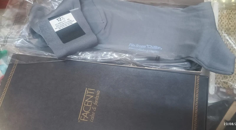 Calze uomo Leger Chiffon Facenti in filo di scozia. Colore grigio, taglia 12,5, 6 paia. 400 g.