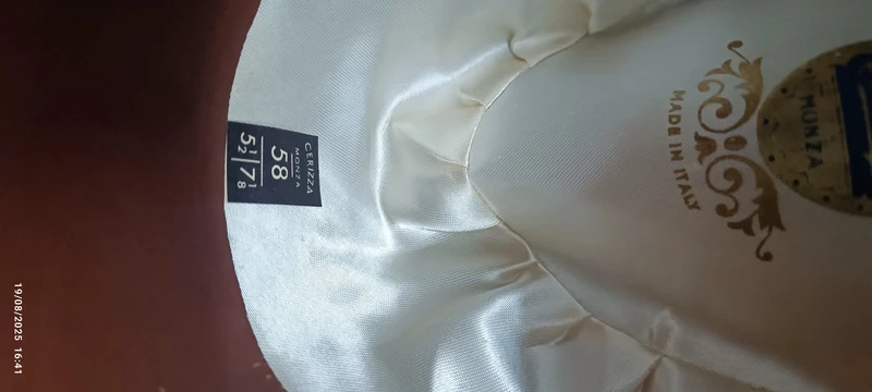 Elegante cappello della Ditta Cerizza Monza, nero, taglia 58. 250 g.