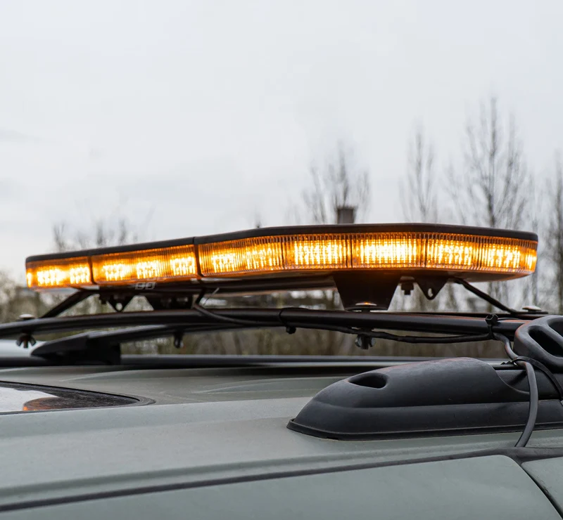Barra luminosa per tetto con lampeggiante di emergenza a LED / 46 pollici / 1170 mm